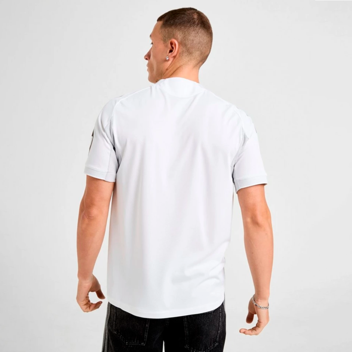 Real Madrid 2025/26 Home Jersey - Player Version - Image 3