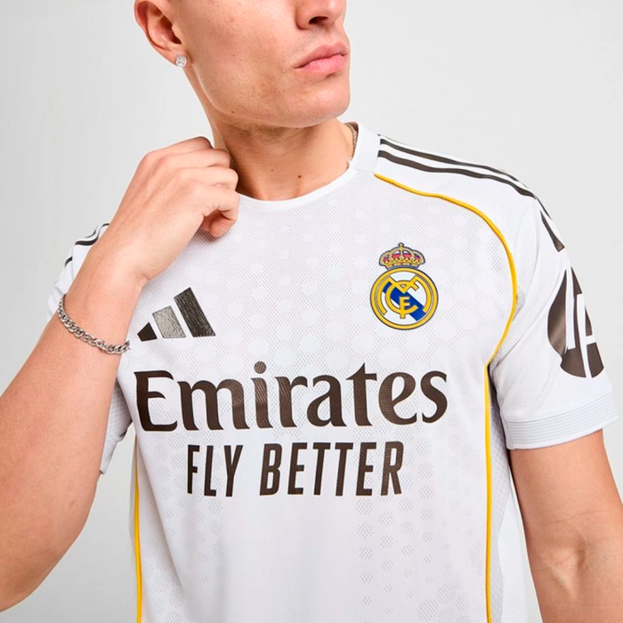 Real Madrid 2025/26 Home Jersey - Player Version - Image 2