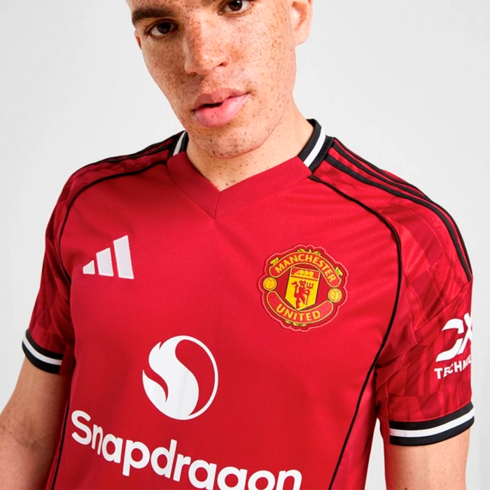 Manchester United 2025/26 Home Jersey - Fan Version - Image 2