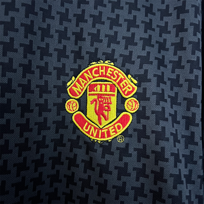Manchester United 2003/05 Away Jersey – Retro Version - Image 2