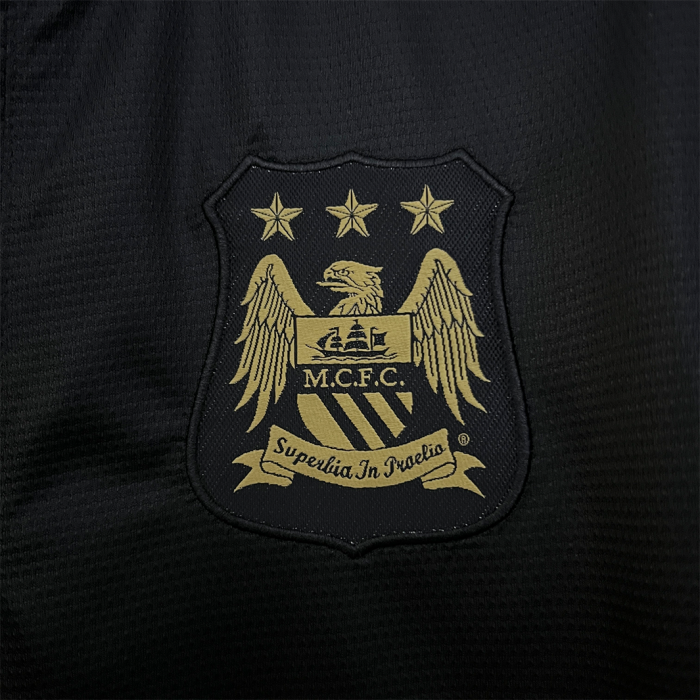 Manchester City 2013/14 Away Jersey – Retro Version - Image 2