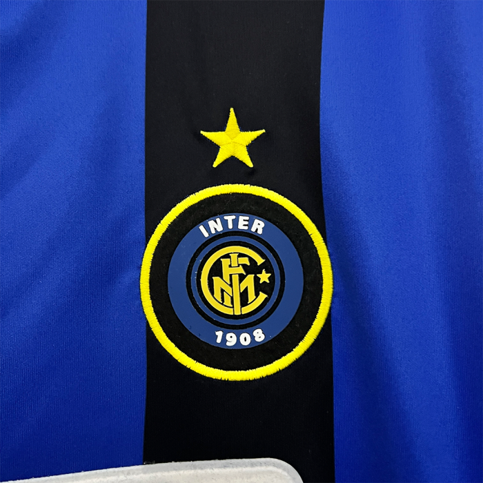 Inter Milan 2002/03 Home Jersey – Retro Version - Image 2