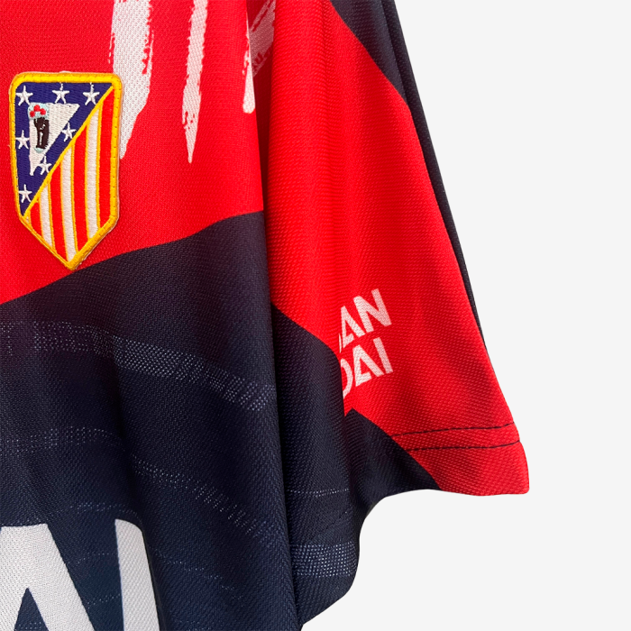Atletico Madrid 1996/97 Away Jersey – Retro Version - Image 2