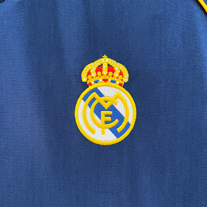 Real Madrid 1998/99 Third Jersey – Retro Version - Image 2