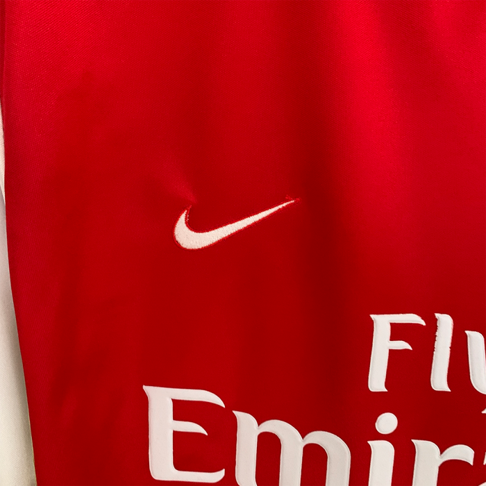 Arsenal 2006/08 Home Jersey – Retro Version - Image 2