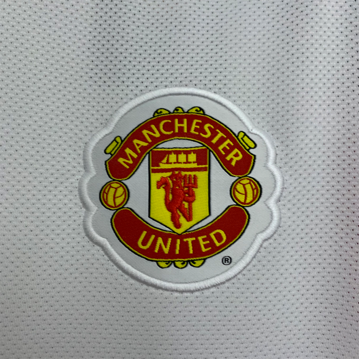 Manchester United 2010/11 Away Jersey – Retro Version - Image 2
