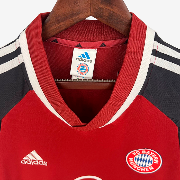 Bayern Munich 2001/02 Home Jersey – Retro Version - Image 3