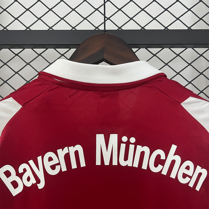 Bayern Munich 2003/04 Home Jersey – Retro Version - Image 3