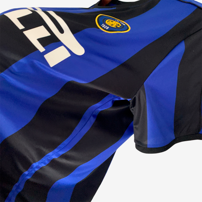 Inter Milan 1999/00 Home Jersey – Retro Version - Image 3