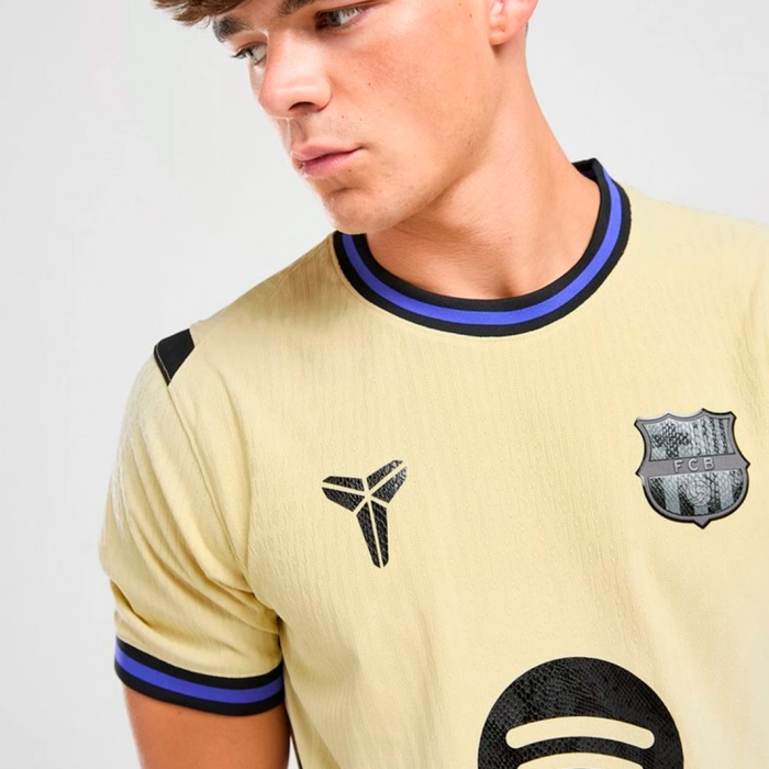 Barcelona x Kobe 2025/26 Away Jersey – Player Version - Image 4