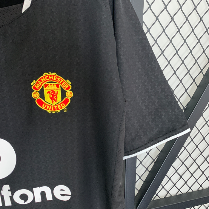 Manchester United 2003/04 Away Jersey – Retro Version - Image 3