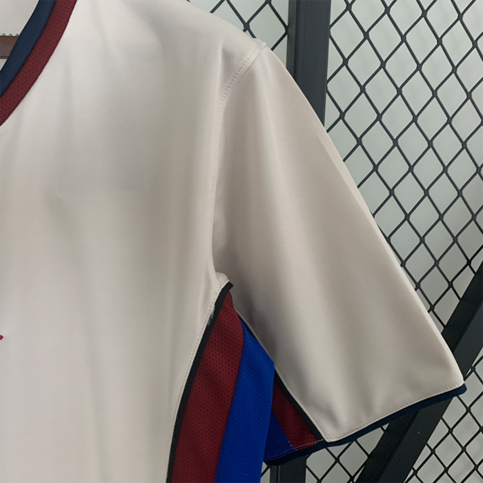 Barcelona 1998/99 Away Jersey – Retro Version - Image 3