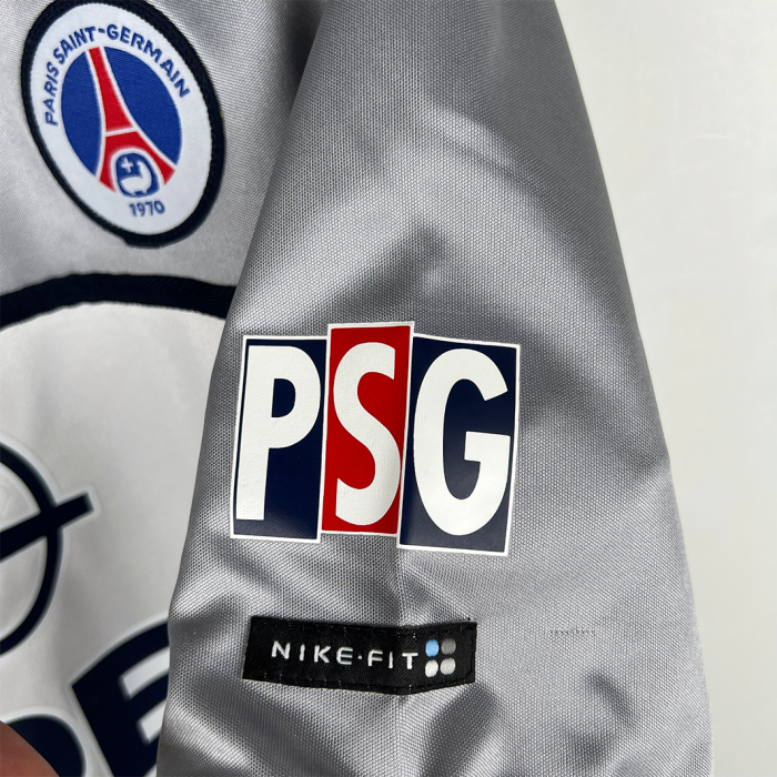 Paris Saint-Germain (PSG) 1999/00 Away Jersey – Retro Version - Image 3