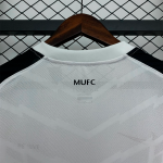 Manchester United 2010/11 Away Jersey – Retro Version - Image 3