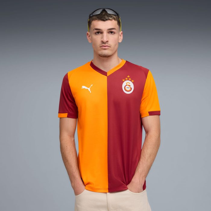 Galatasaray 2025/26 Home Jersey - Fan Version - Image 6