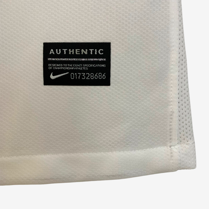 Portugal 2010 Away Jersey – Retro Version - Image 4