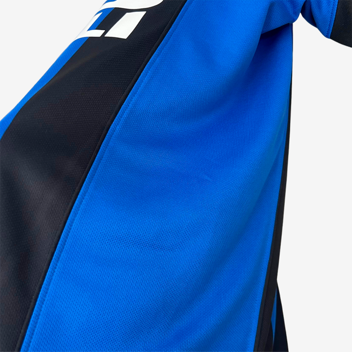 Inter Milan 2004/05 Home Jersey – Retro Version - Image 4