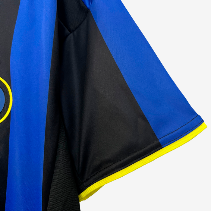 Inter Milan 2002/03 Home Jersey – Retro Version - Image 4
