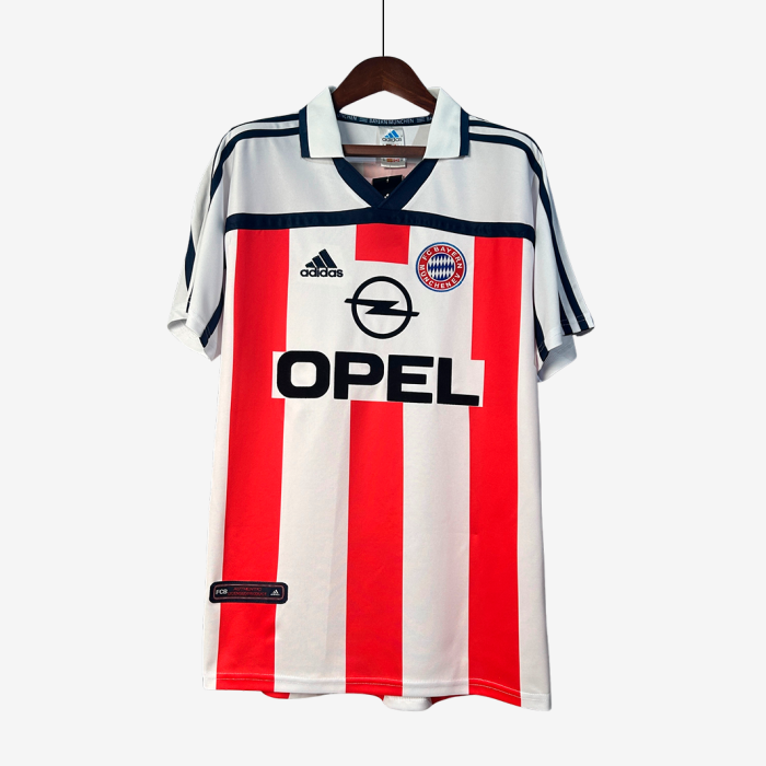 Bayern Munich 2000/02 Away Jersey – Retro Version - Image 1