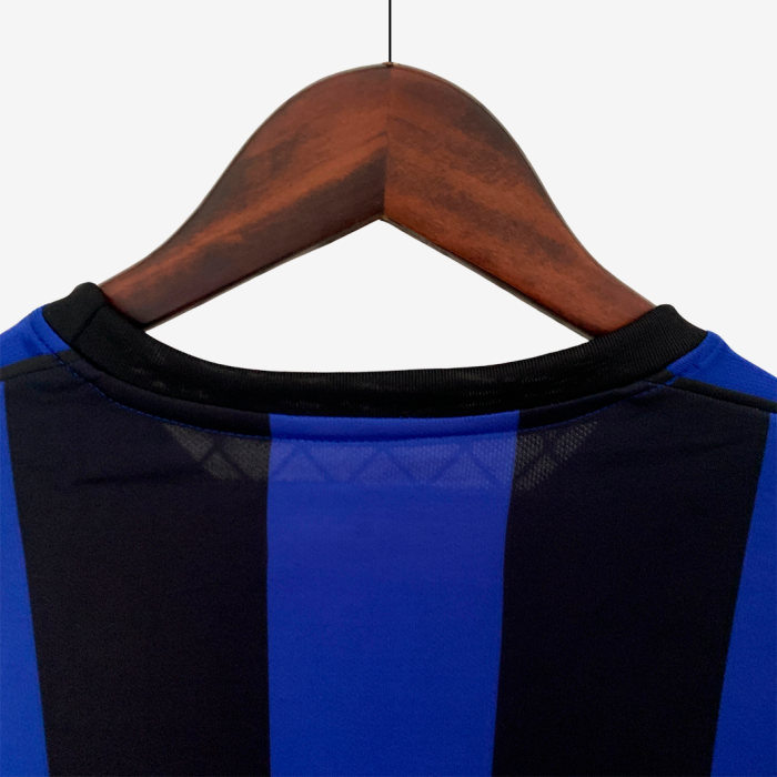 Inter Milan 1999/00 Home Jersey – Retro Version - Image 4