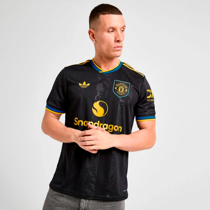 Manchester United 2025/26 Third Jersey - Fan Version - Image 2
