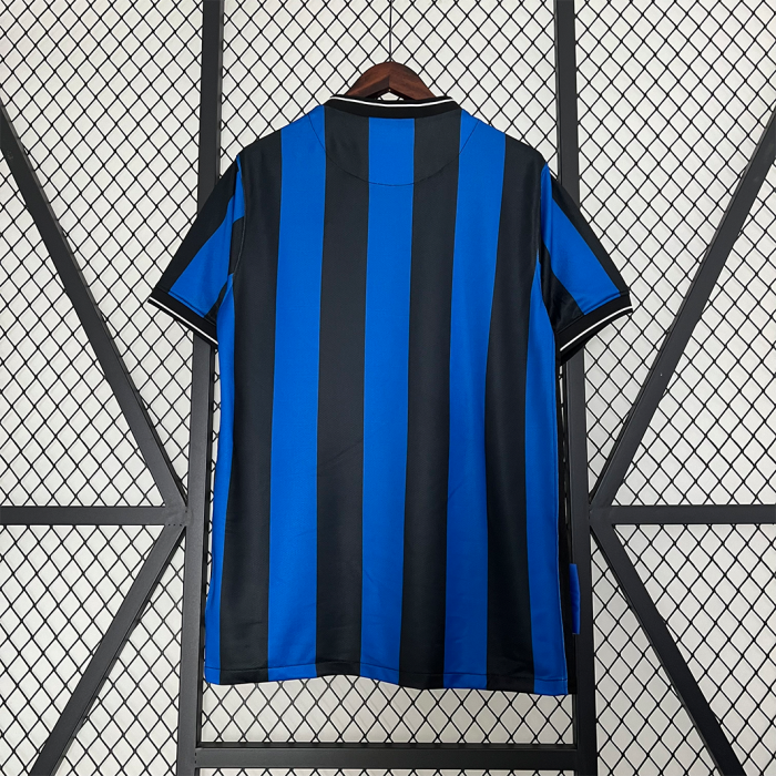 Inter Milan 2009/10 Home Jersey – Retro Version - Image 4