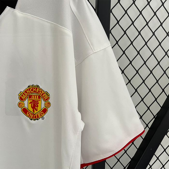 Manchester United 2002/03 Away Jersey – Retro Version - Image 4
