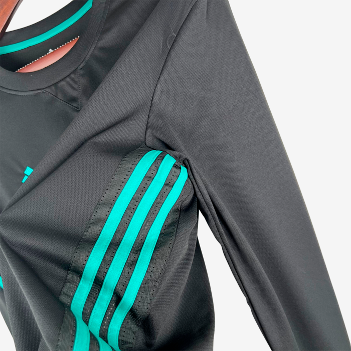 Real Madrid 2017/18 Away Jersey Long Sleeve – Retro Version - Image 4