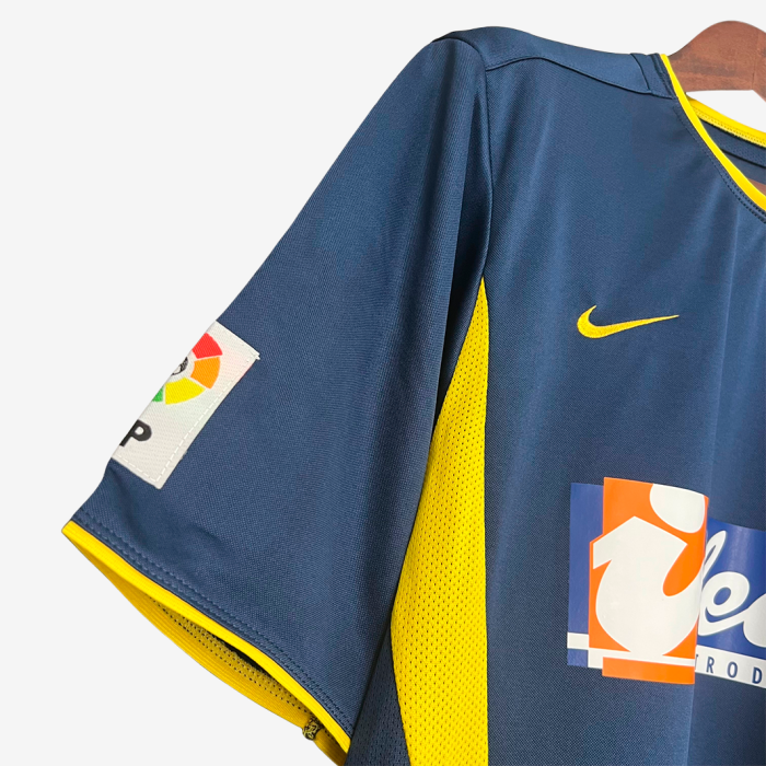 Atletico Madrid 2002/03 Away Jersey – Retro Version - Image 5