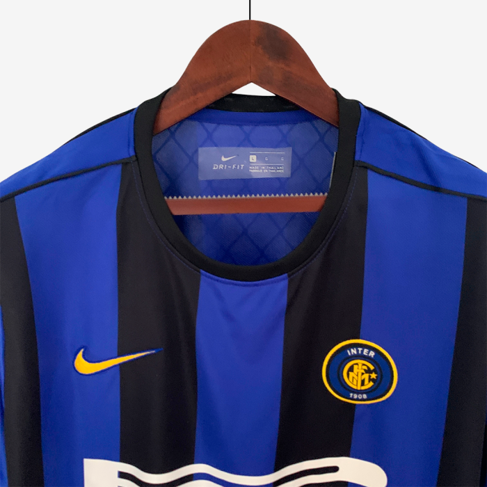 Inter Milan 1999/00 Home Jersey – Retro Version - Image 5