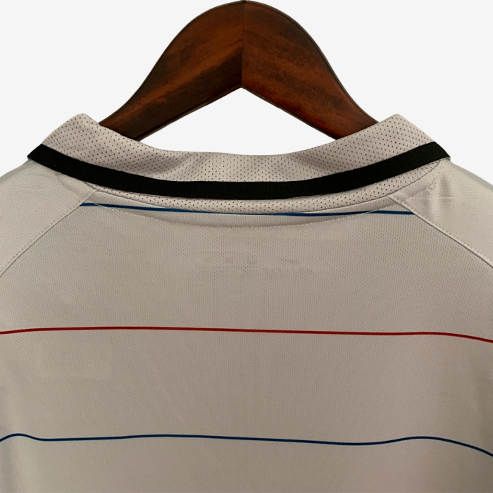 Barcelona 2003/04 Away Jersey – Retro Version - Image 5