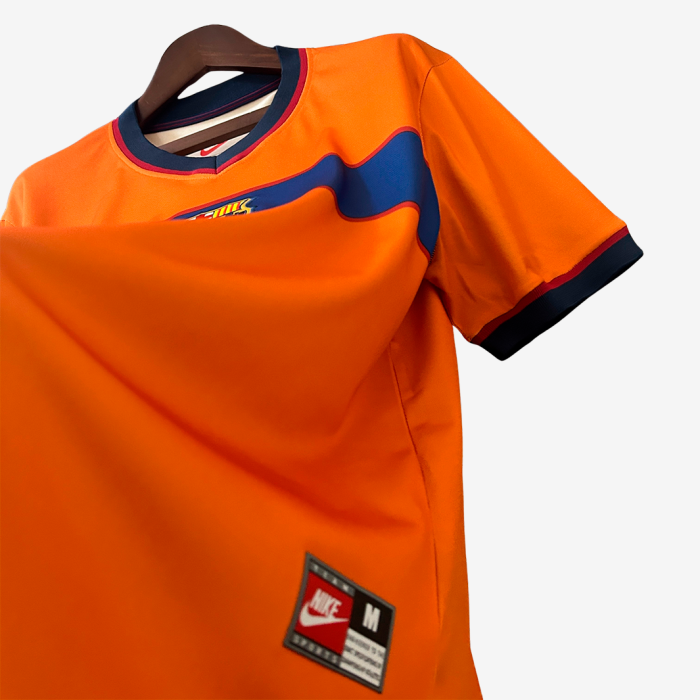 Barcelona 1998/99 Third Jersey – Retro Version - Image 6