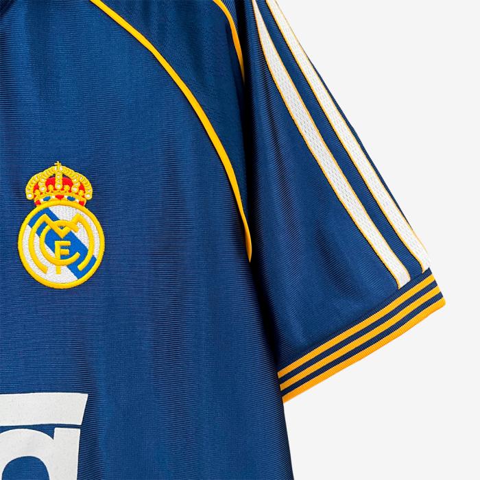Real Madrid 1998/99 Third Jersey – Retro Version - Image 6