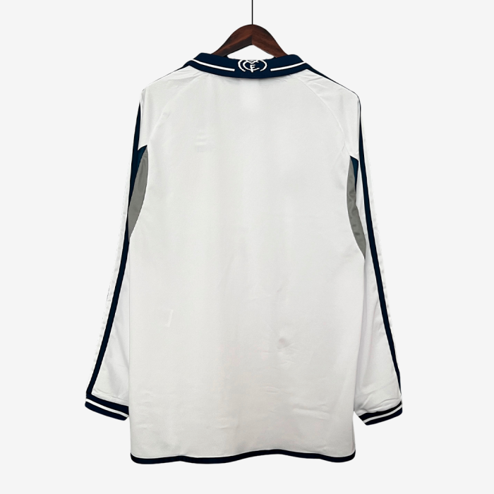Real Madrid 2000/01 Home Jersey Long Sleeve – Retro Version - Image 6