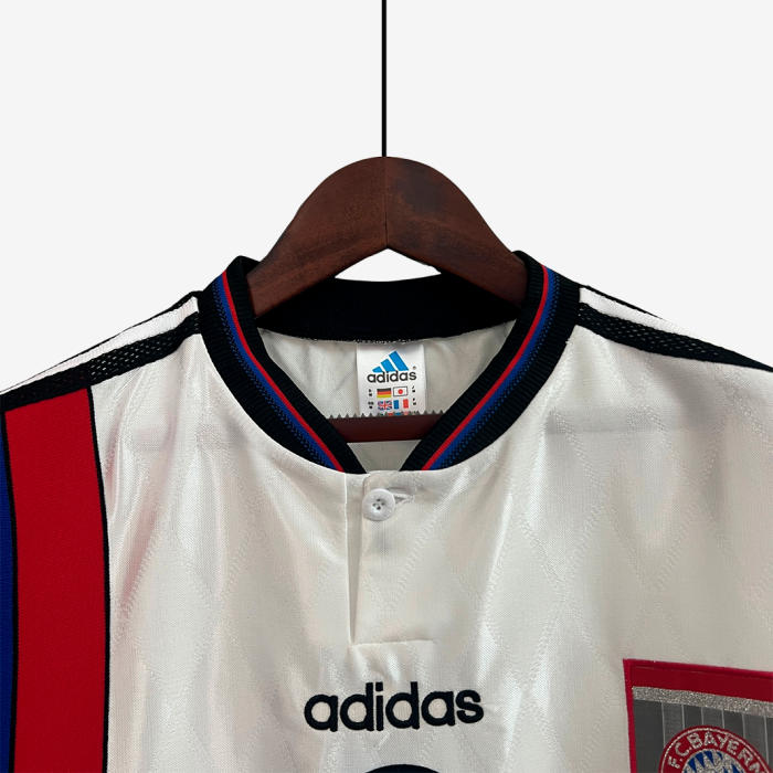Bayern Munich 1996/98 Away Jersey – Retro Version - Image 6