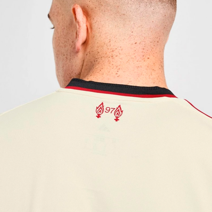 Liverpool 2025/26 Away Jersey – Fan Version - Image 3
