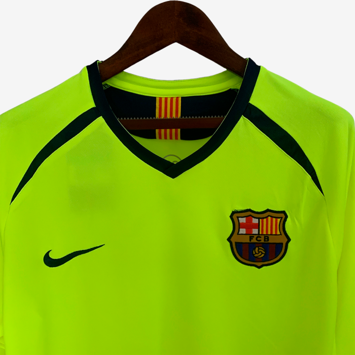Barcelona 2005/06 Away Jersey Long Sleeve – Retro Version - Image 6