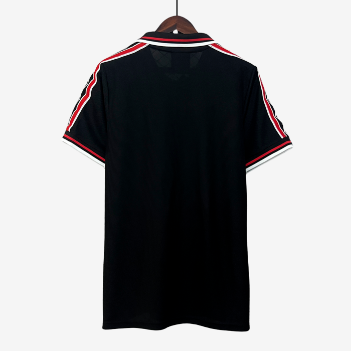 Manchester United 1998/99 Away Jersey – Retro Version - Image 7
