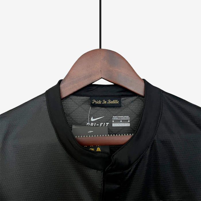 Manchester City 2013/14 Away Jersey – Retro Version - Image 6