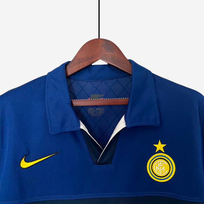 Inter Milan 1998/99 Third Jersey – Retro Version - Image 7