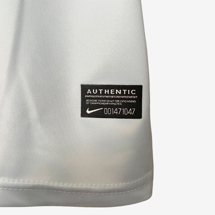 Atletico Madrid 2013/14 Away Jersey – Retro Version - Image 7
