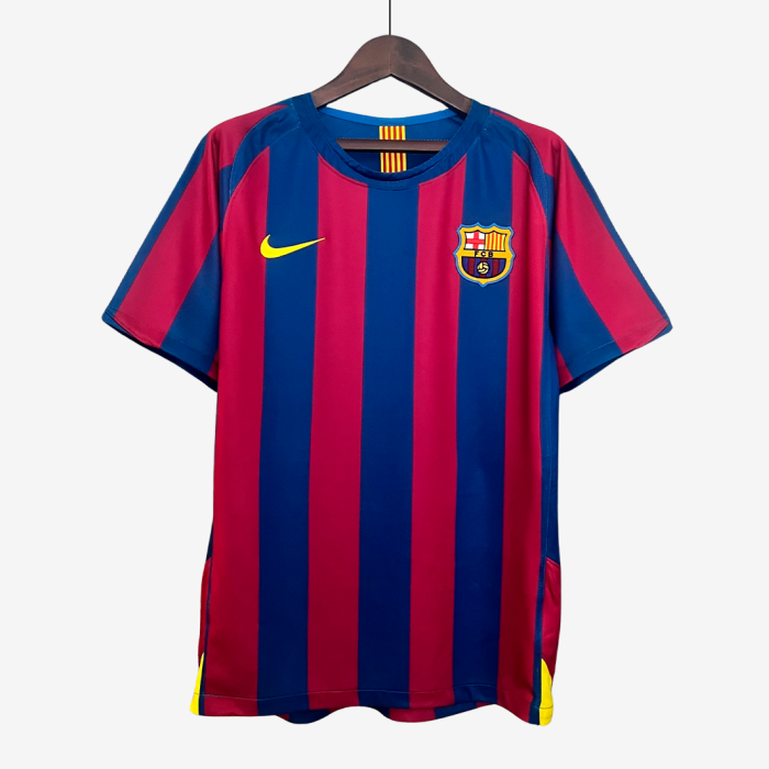 Barcelona 2005/06 Home Jersey – Retro Version - Image 1