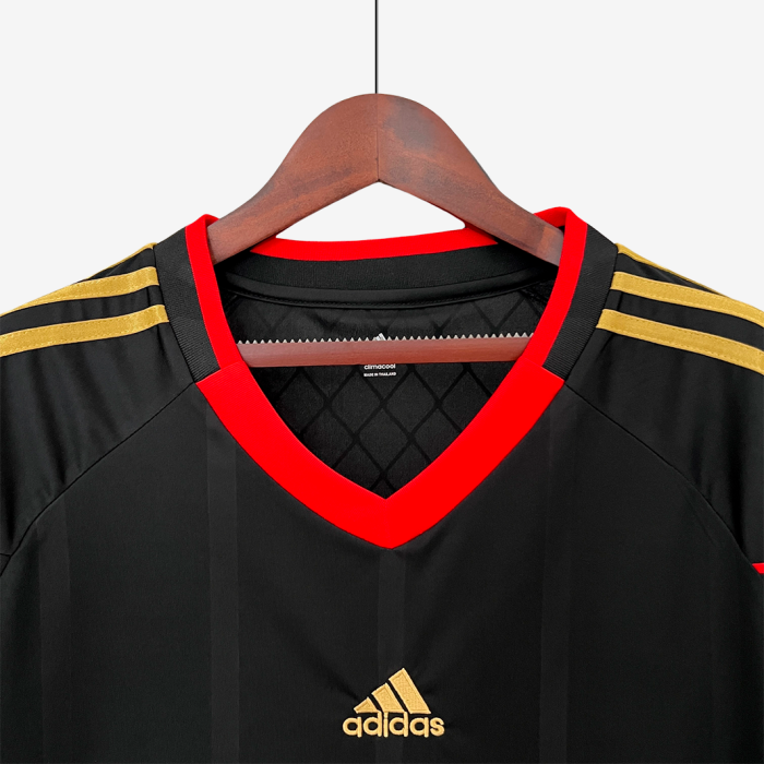 Germany 2010 Away Jersey – Retro Version - Image 8