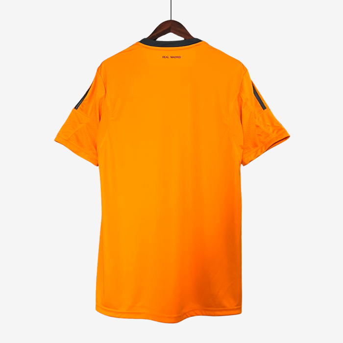 Real Madrid 2013/14 Third Jersey – Retro Version - Image 8