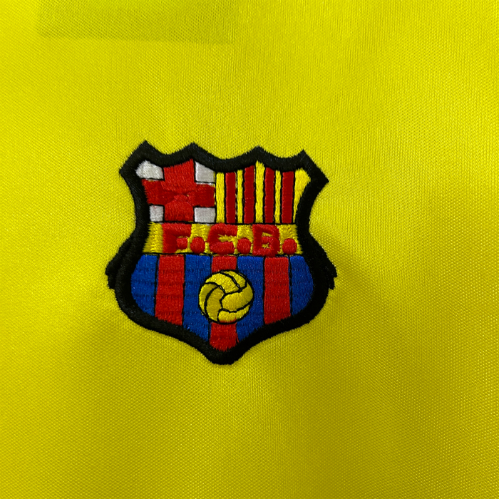 Barcelona 1982/84 Home Jersey – Retro Version - Image 9