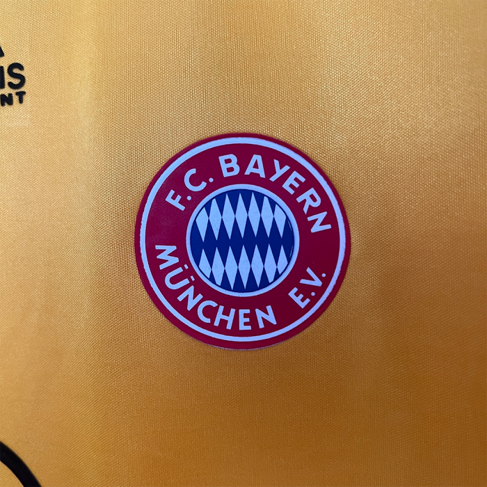 Bayern Munich 1993/95 Away Jersey – Retro Version - Image 8
