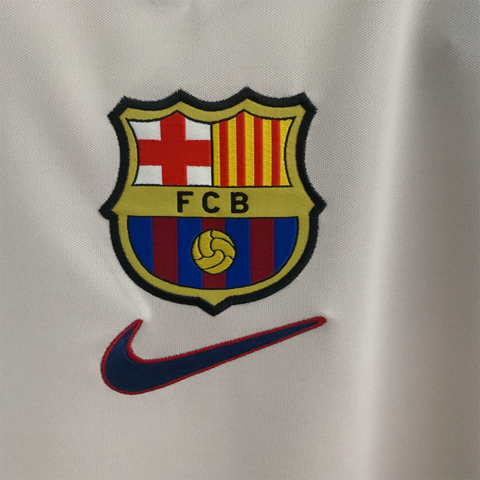 Barcelona 1998/99 Away Jersey – Retro Version - Image 8