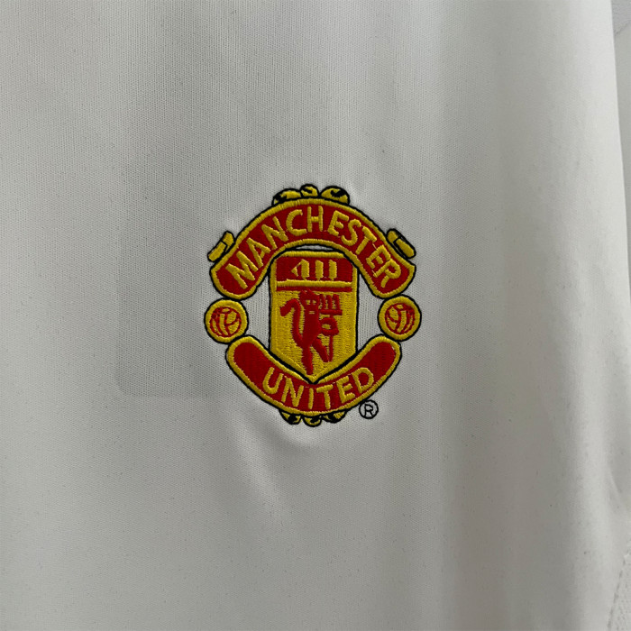 Manchester United 2002/03 Away Jersey – Retro Version - Image 8
