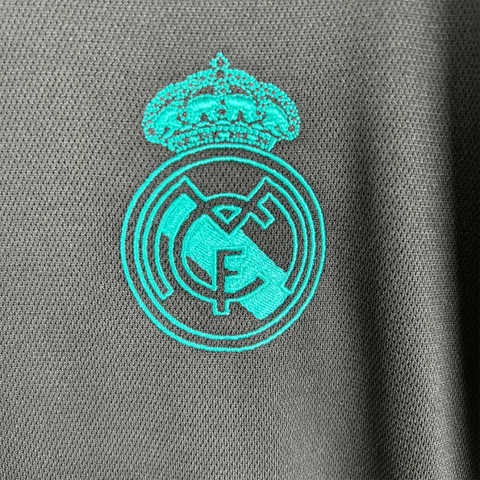 Real Madrid 2017/18 Away Jersey Long Sleeve – Retro Version - Image 9
