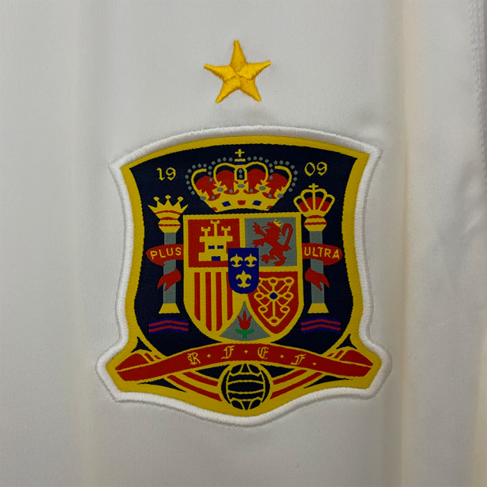 Spain 2011 Away Jersey – Retro Version - Image 10